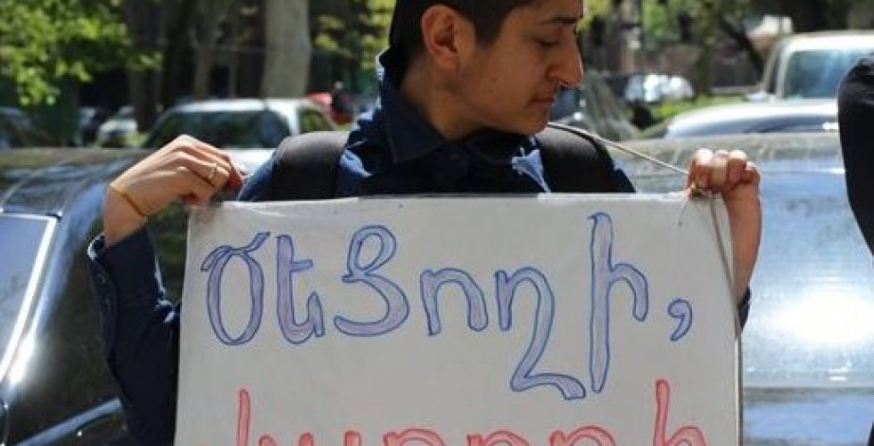 Serious attack against LGBTQ activists and their allies in Armenia